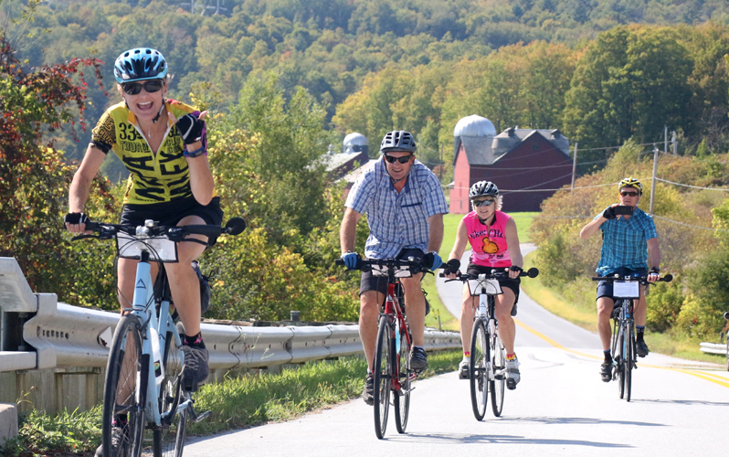 Vermont Fall Foliage Bike Tour · Great Bike Tours